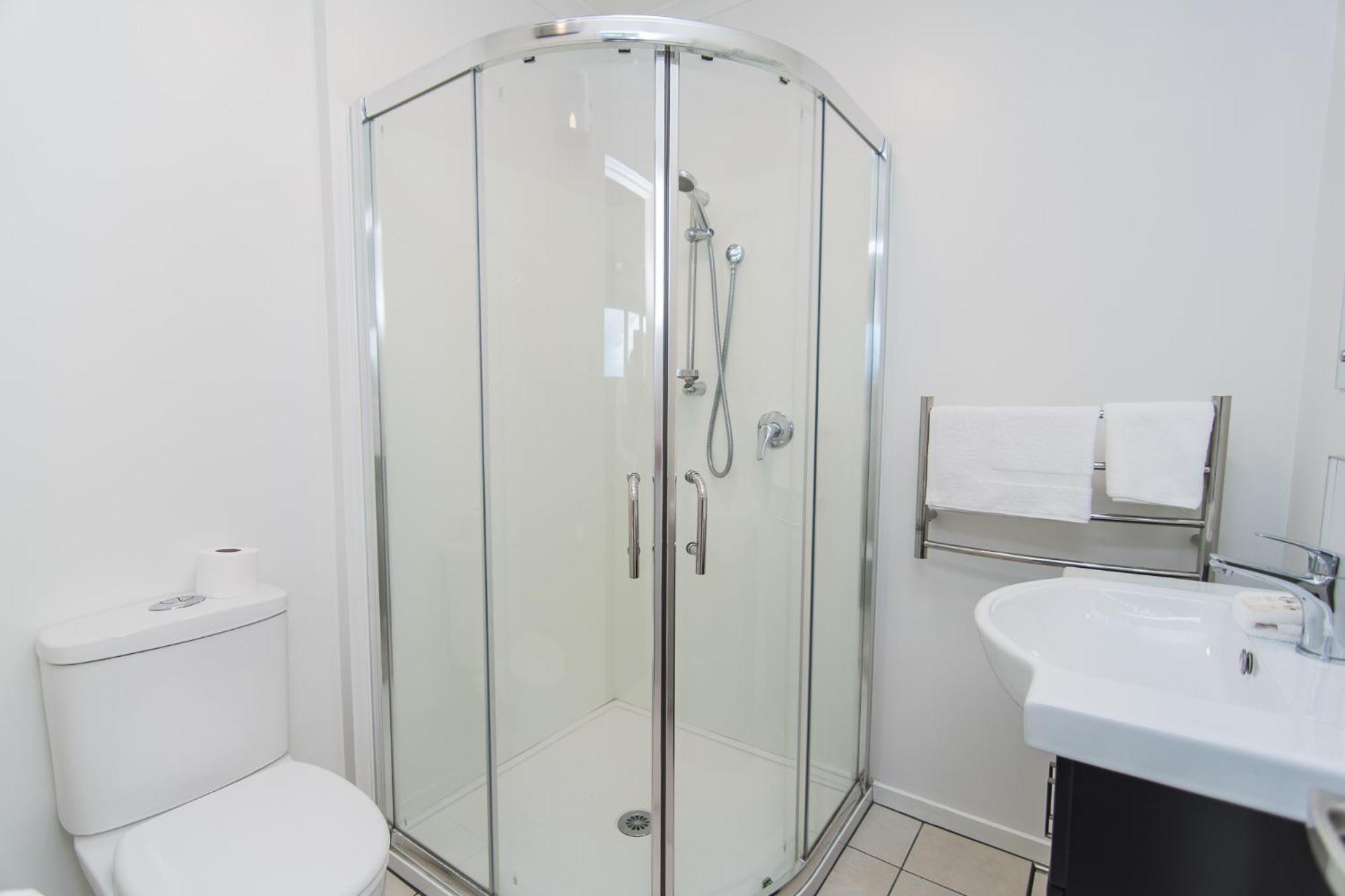 The Hibernian Studio Apartments - 4 Latter Street Timaru Ruang foto